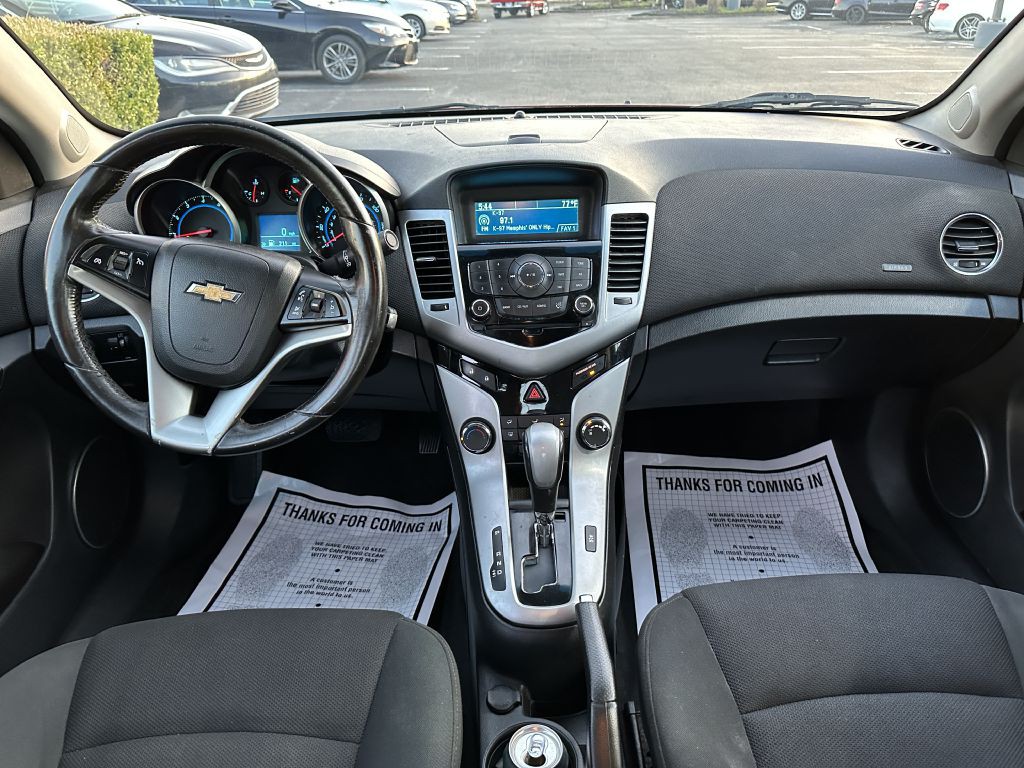 2012 Chevrolet Cruze Image 14