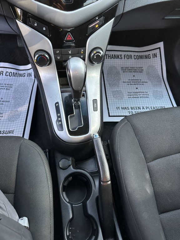 2012 Chevrolet Cruze Image 19