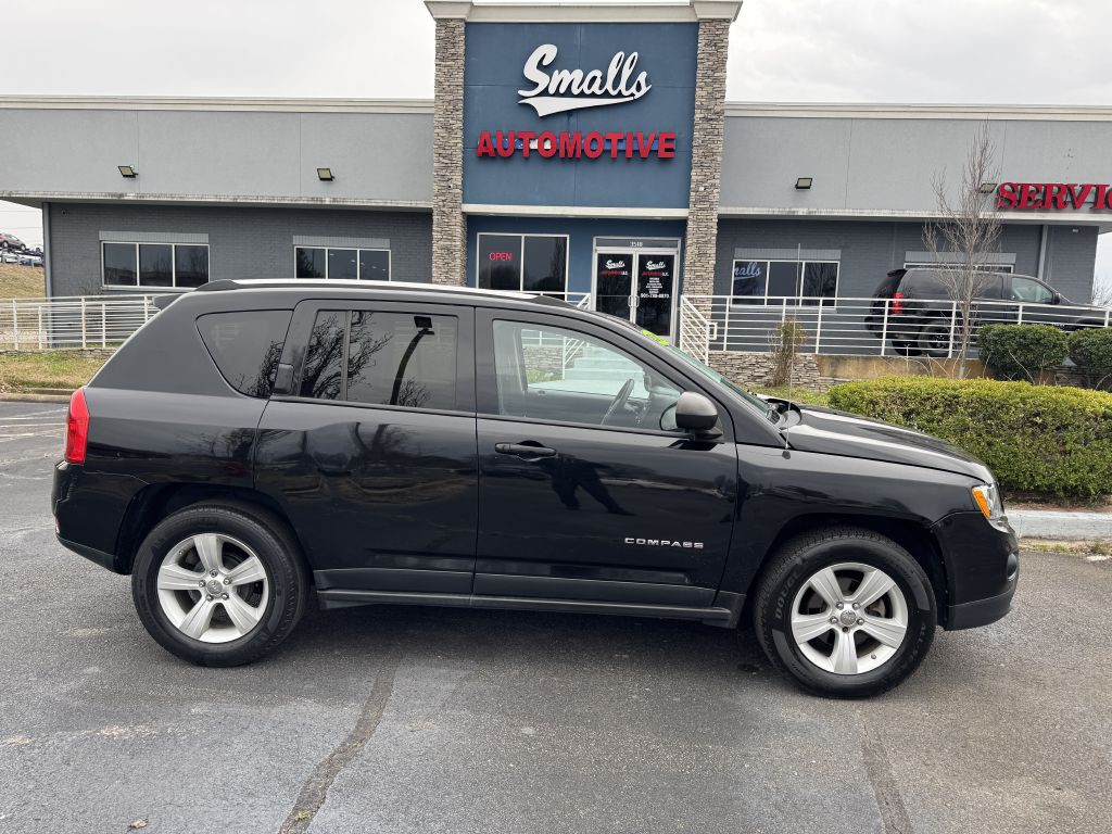 2012 Jeep Compass Image 1