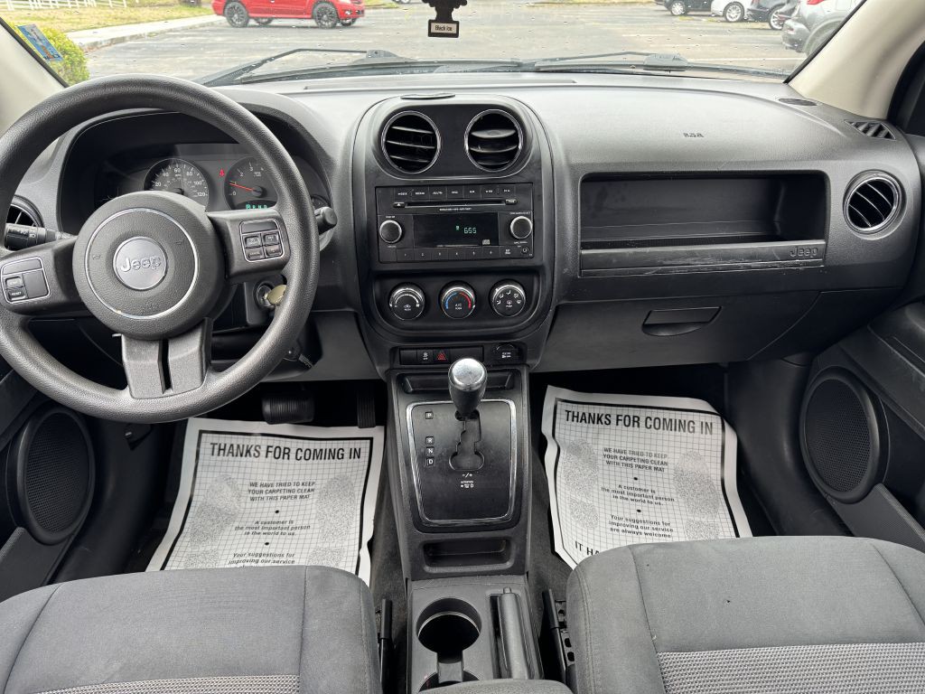2012 Jeep Compass Image 13