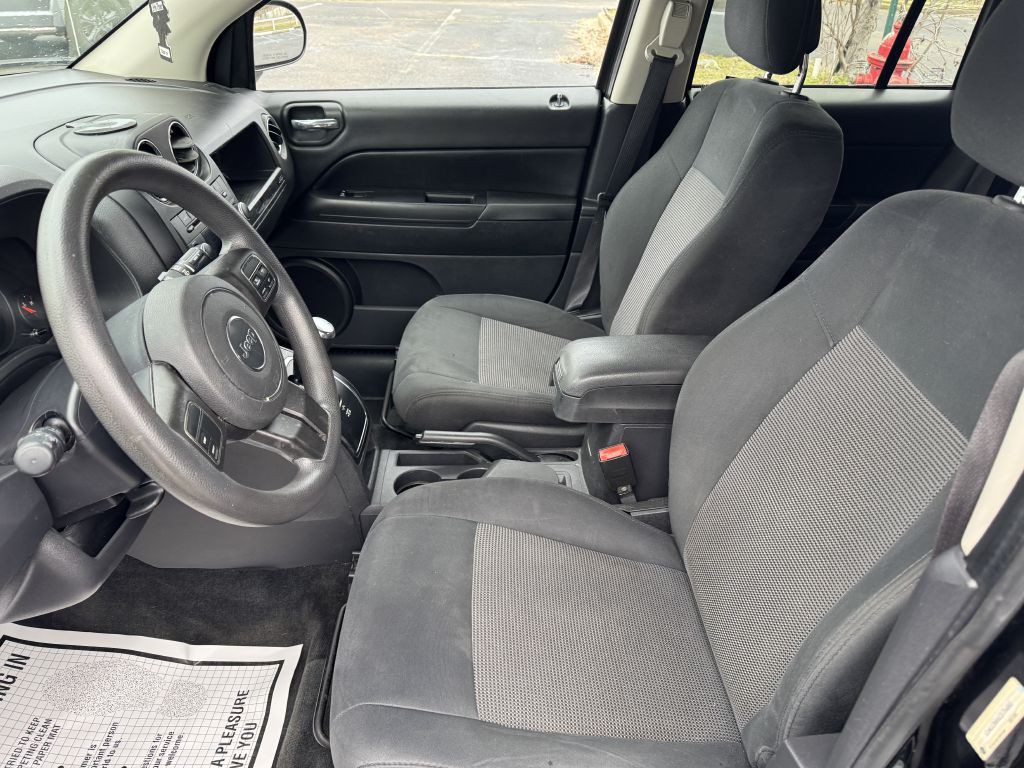 2012 Jeep Compass Image 15