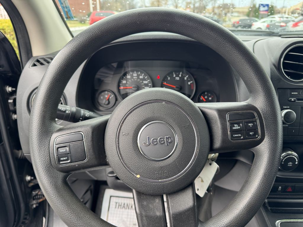 2012 Jeep Compass Image 19