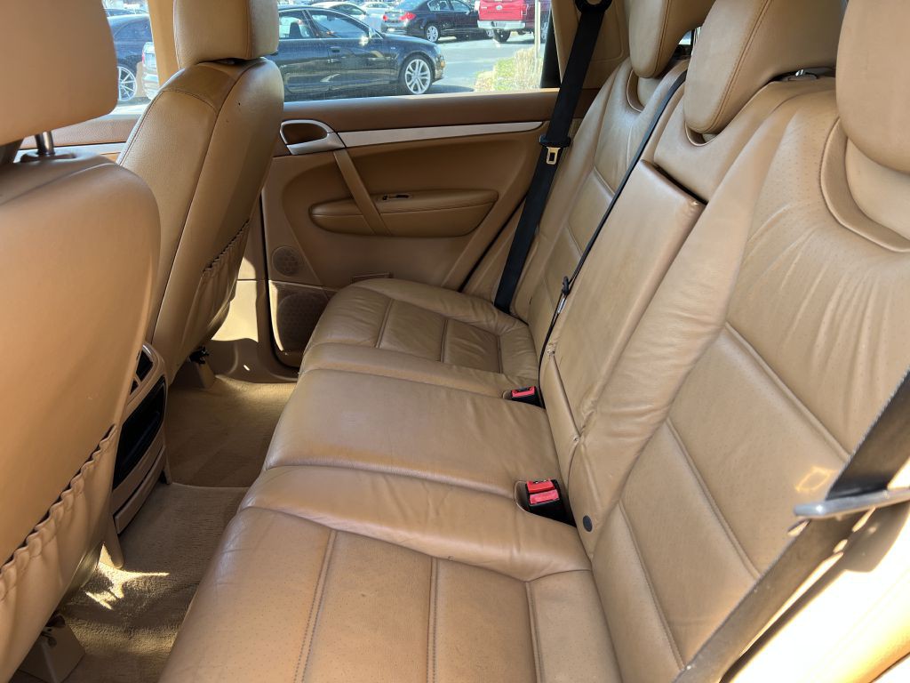 2008 Porsche Cayenne Image 9