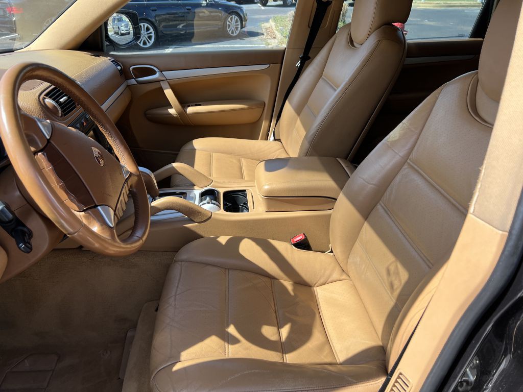 2008 Porsche Cayenne Image 12