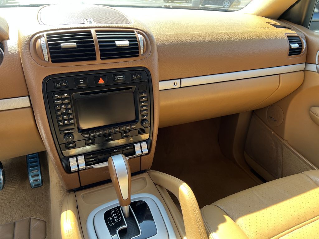 2008 Porsche Cayenne Image 14