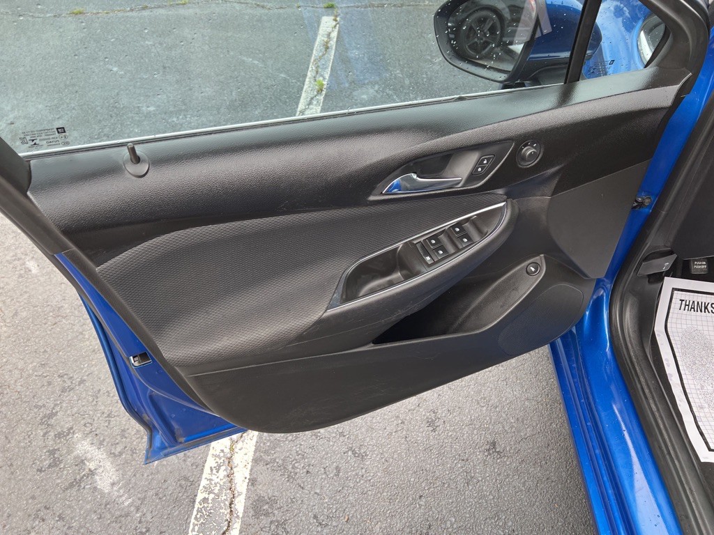 2018 Chevrolet Cruze Image 8