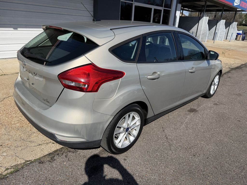 2015 Ford Focus Image 5