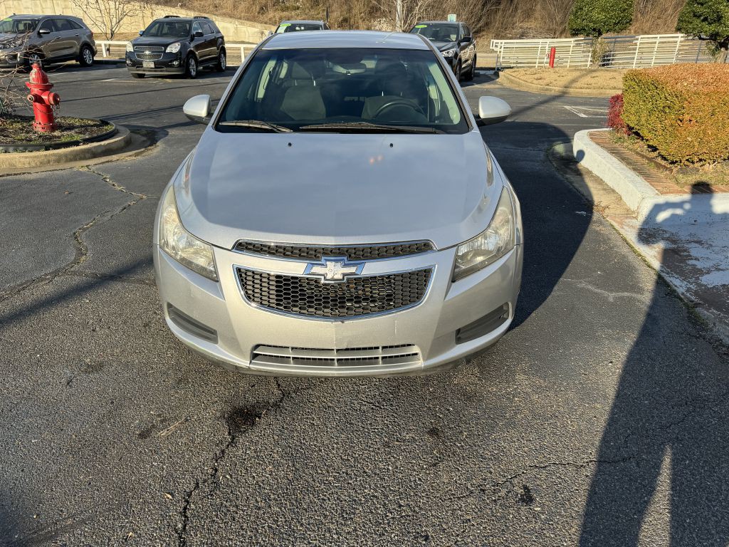 2012 Chevrolet Cruze Image 2