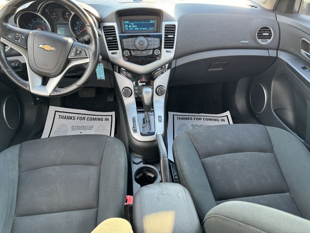 2012 Chevrolet Cruze Image 9
