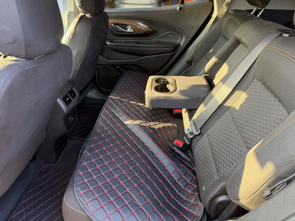 2020 GMC Terrain Image 9