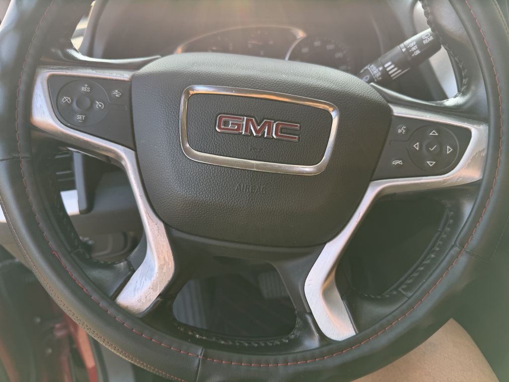2020 GMC Terrain Image 17