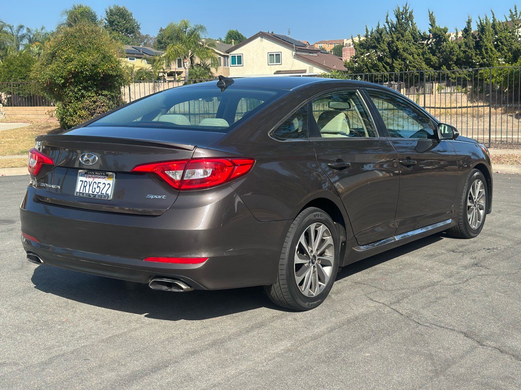2016 Hyundai Sonata Image 6