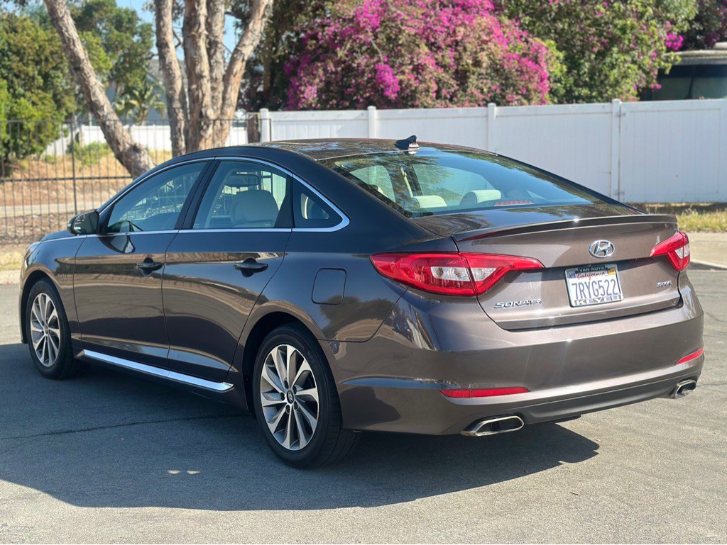2016 Hyundai Sonata Image 8
