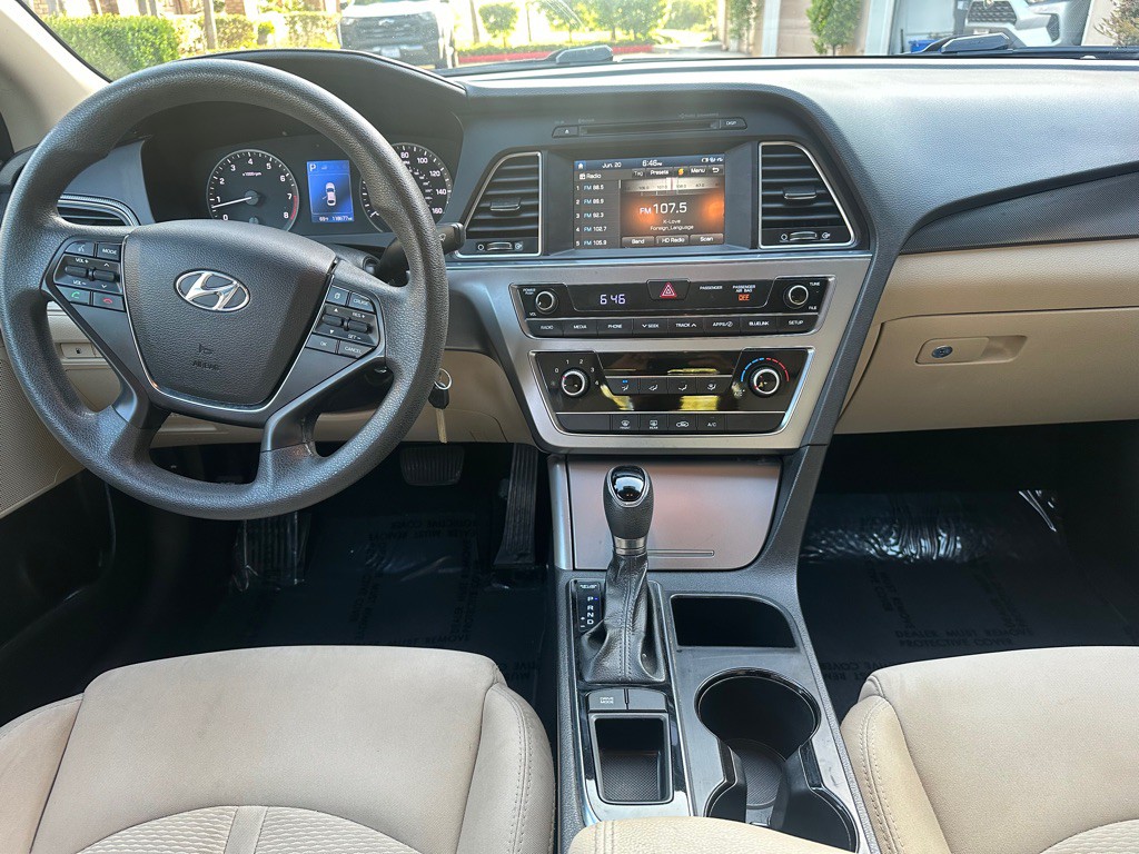 2016 Hyundai Sonata Image 10