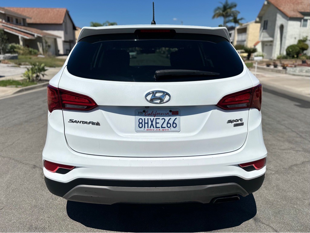 2018 Hyundai Santa Fe Sport Image 3