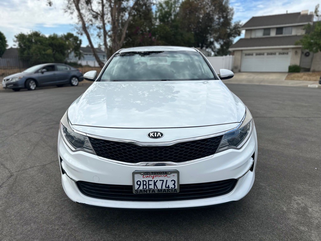 2016 Kia Optima Image 2
