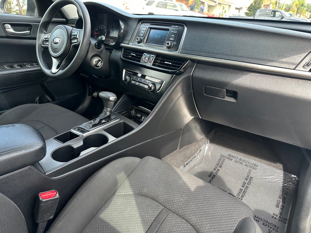 2016 Kia Optima Image 9