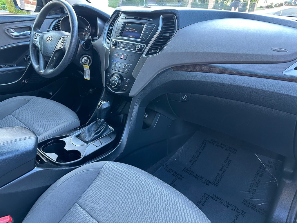 2017 Hyundai Santa Fe Sport Image 5