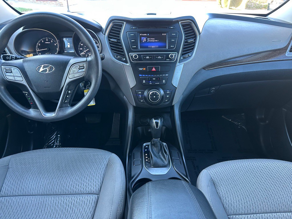 2017 Hyundai Santa Fe Sport Image 6