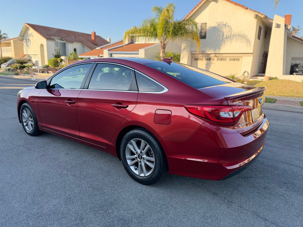 2016 Hyundai Sonata Image 4