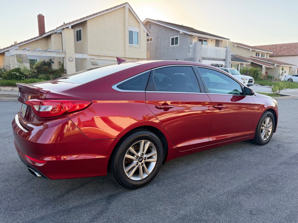2016 Hyundai Sonata Image 5