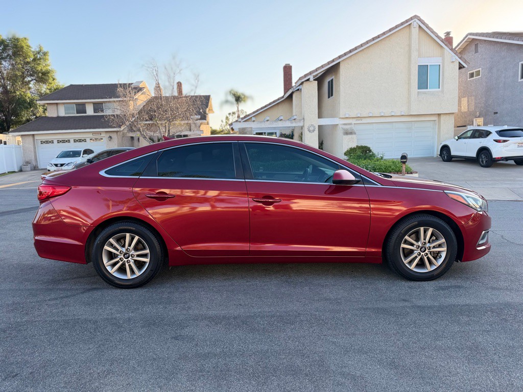 2016 Hyundai Sonata Image 6
