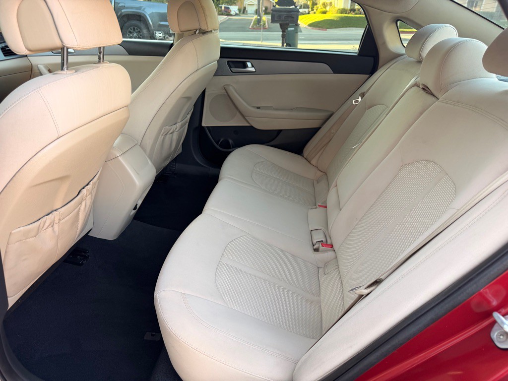 2016 Hyundai Sonata Image 10