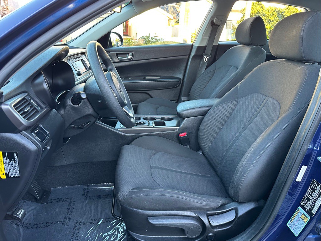 2017 Kia Optima Image 7