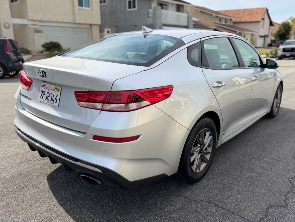 2020 Kia Optima Image 6