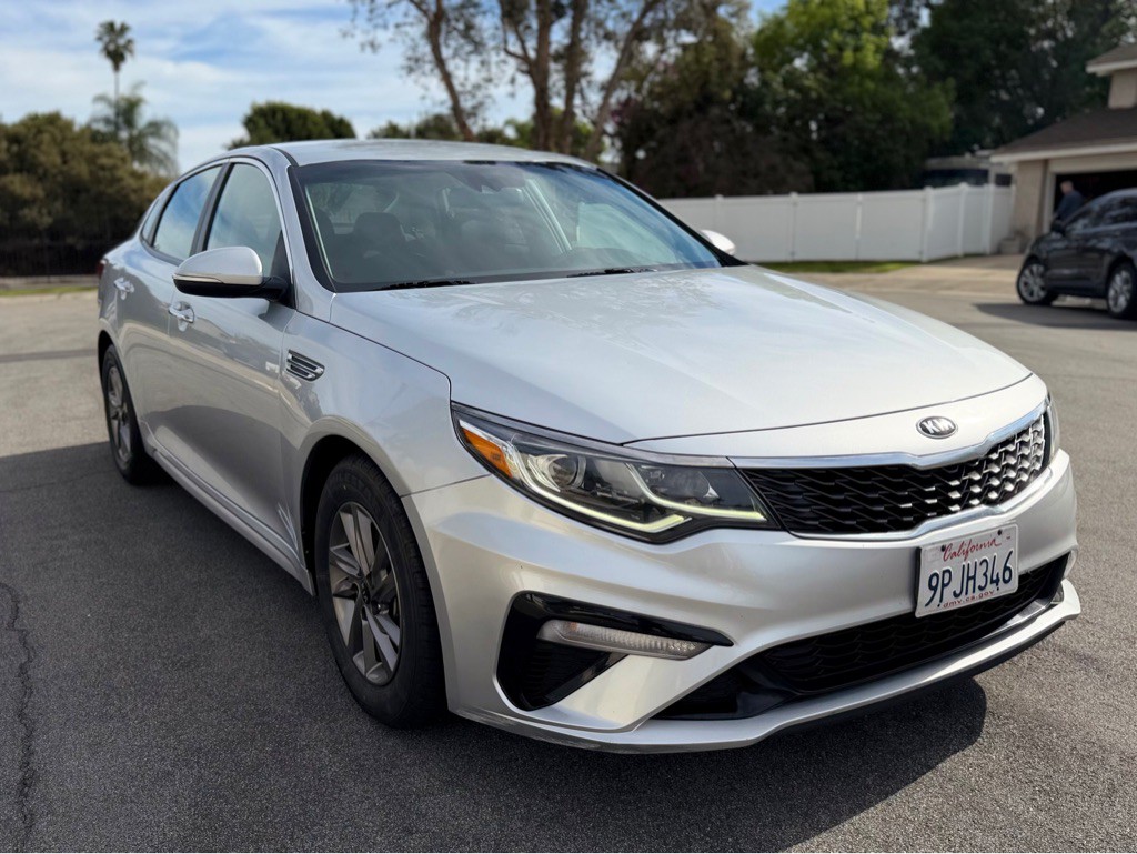 2020 Kia Optima Image 8