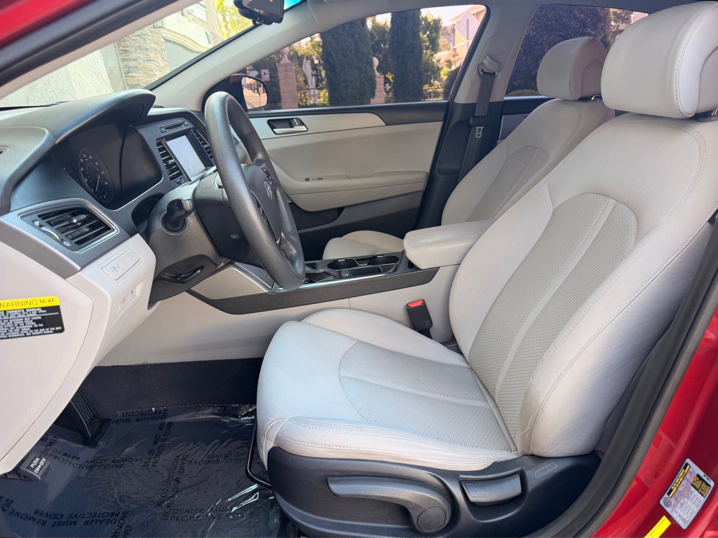 2016 Hyundai Sonata Image 13