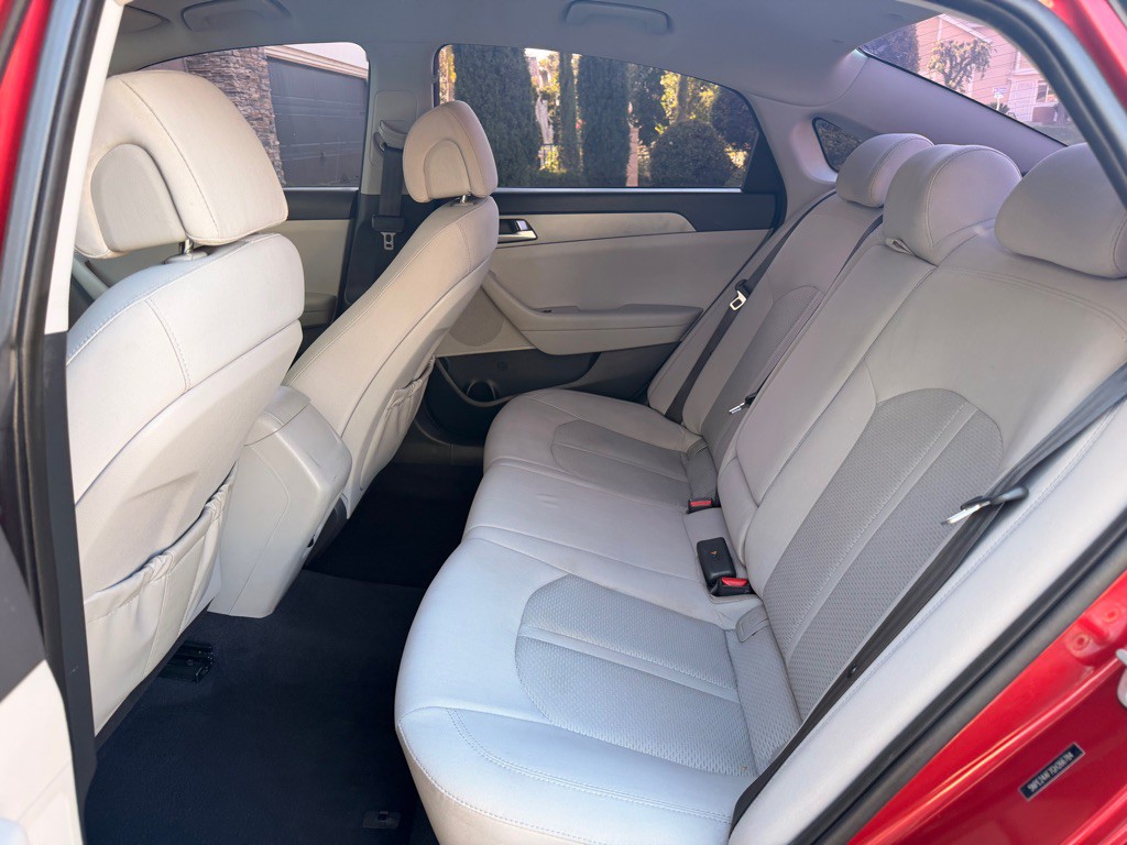 2016 Hyundai Sonata Image 15
