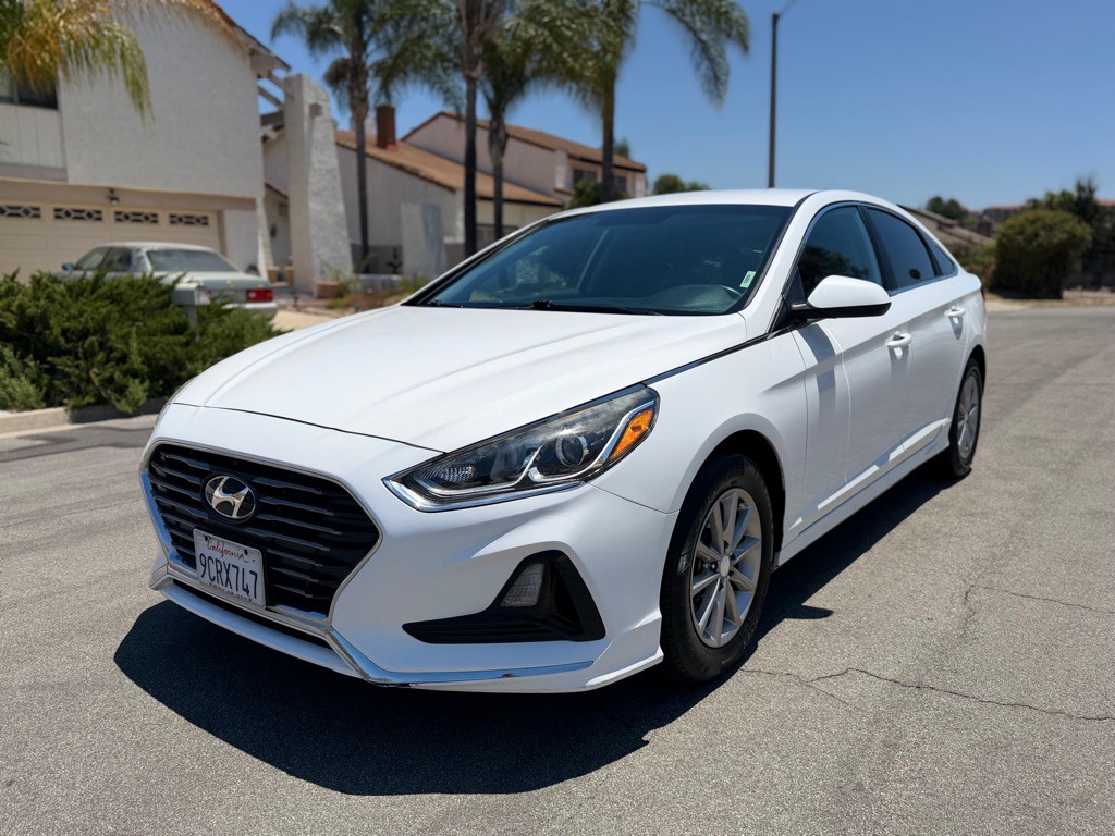 2018 Hyundai Sonata Image 2