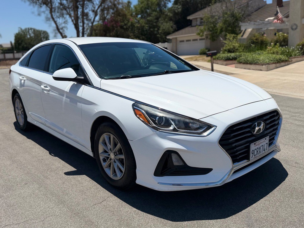 2018 Hyundai Sonata Image 3