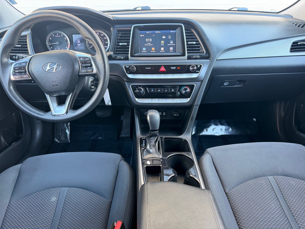 2018 Hyundai Sonata Image 17