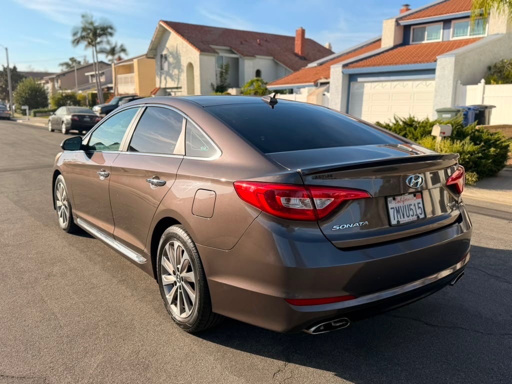 2015 Hyundai Sonata Image 6