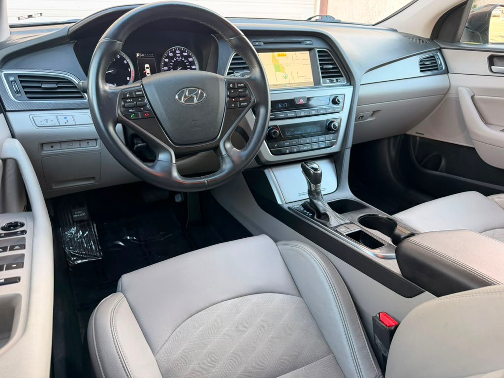 2015 Hyundai Sonata Image 10