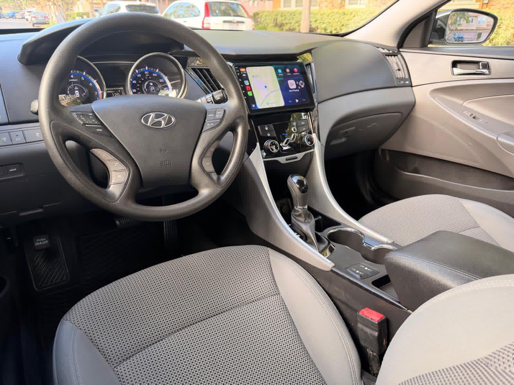 2013 Hyundai Sonata Image 10