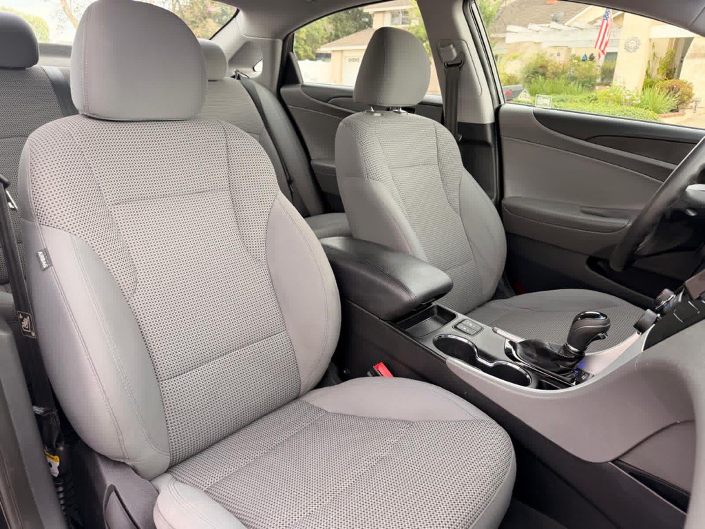 2013 Hyundai Sonata Image 11