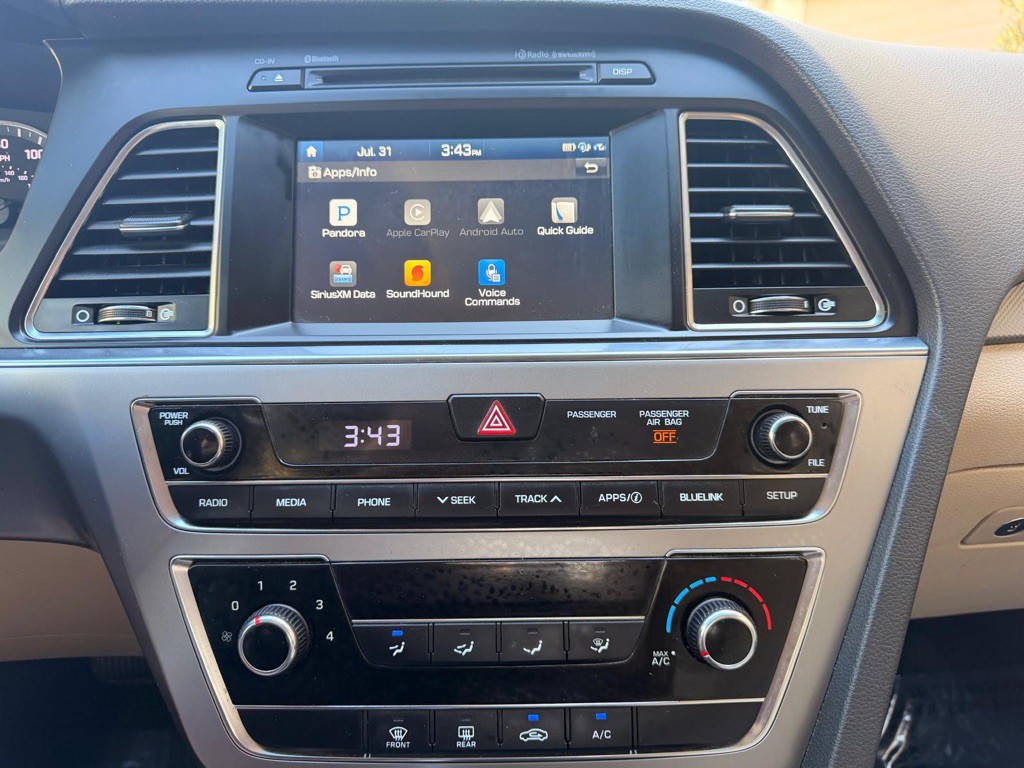 2017 Hyundai Sonata Image 16