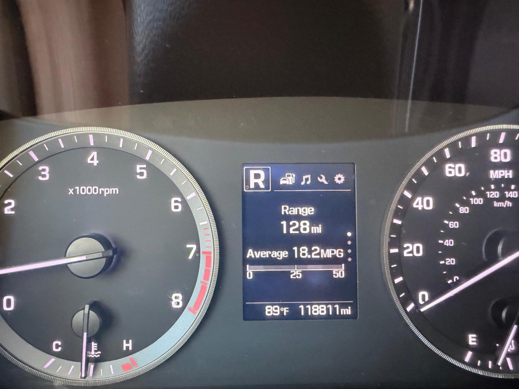 2017 Hyundai Sonata Image 18