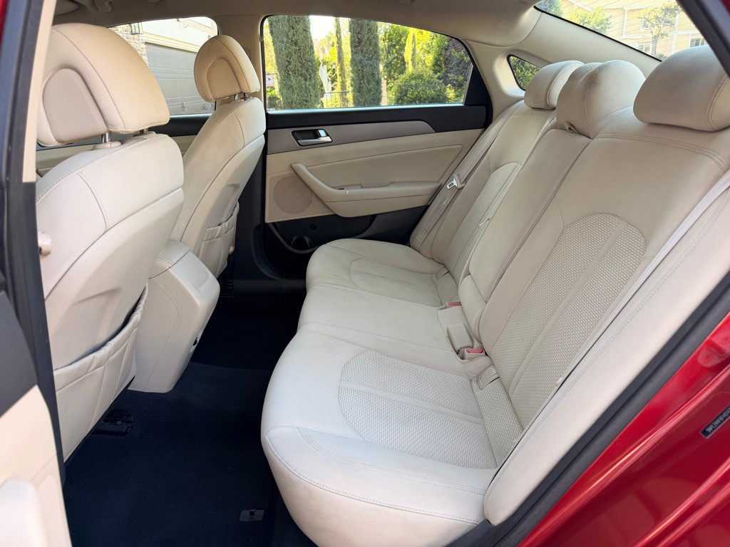 2015 Hyundai Sonata Image 11
