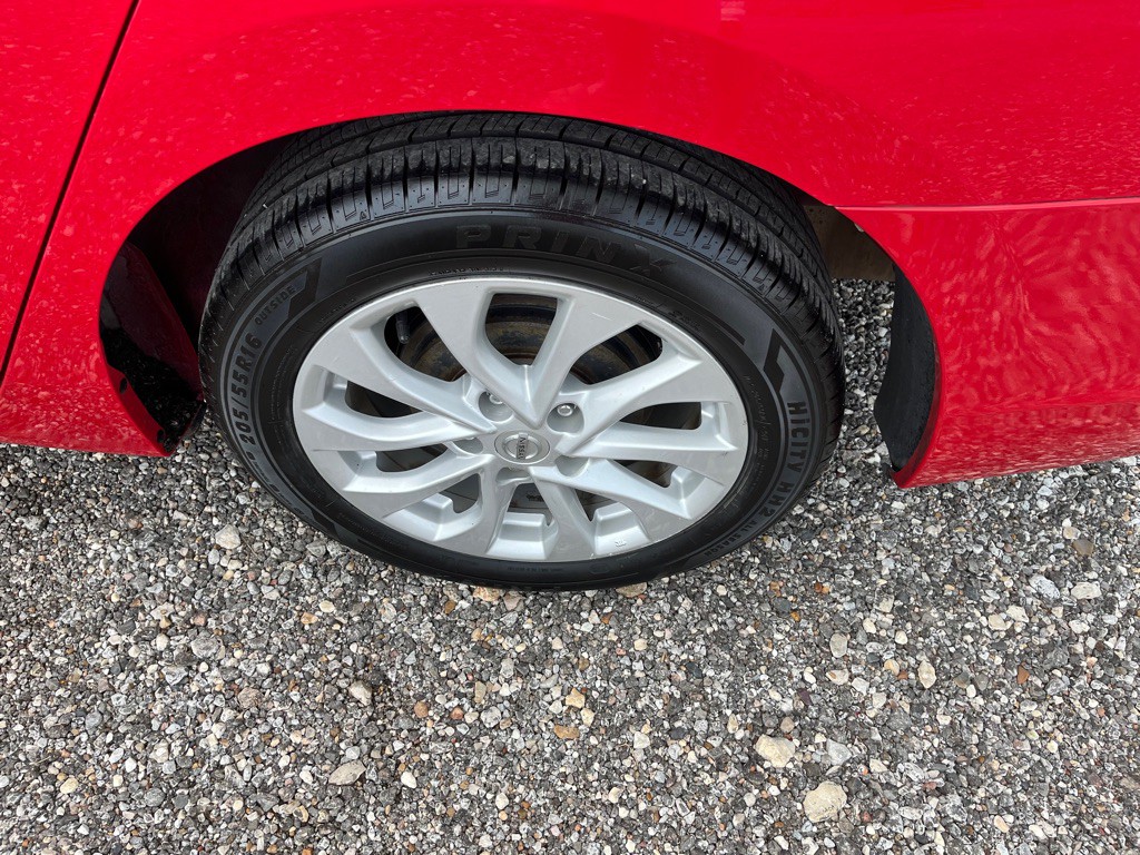 2018 Nissan Sentra Image 5