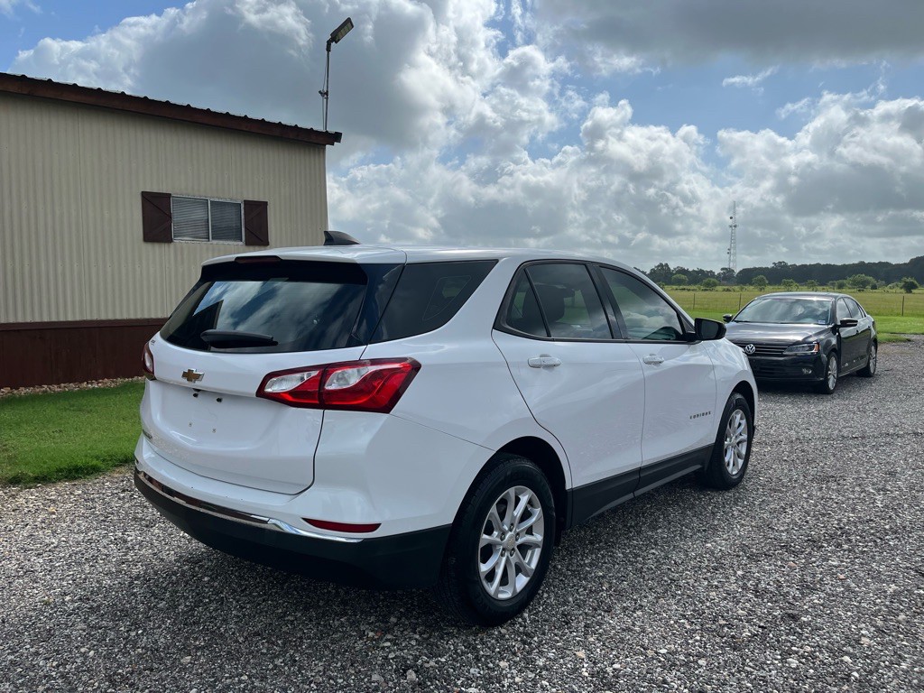 2018 Chevrolet Equinox Image 3