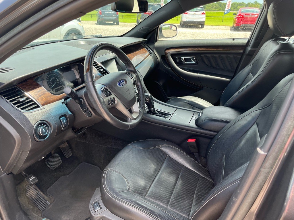 2016 Ford Taurus Image 6
