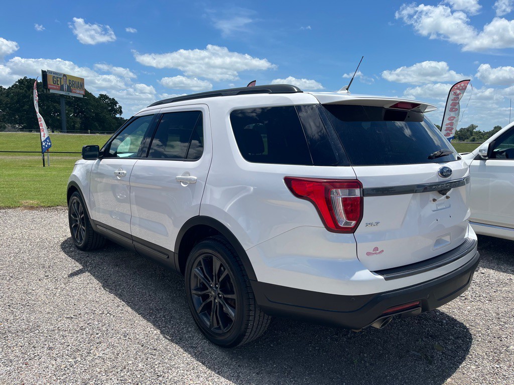 2018 Ford Explorer Image 4