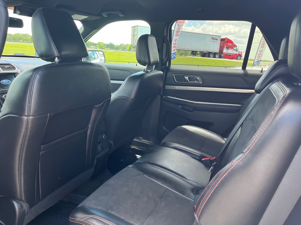 2018 Ford Explorer Image 6