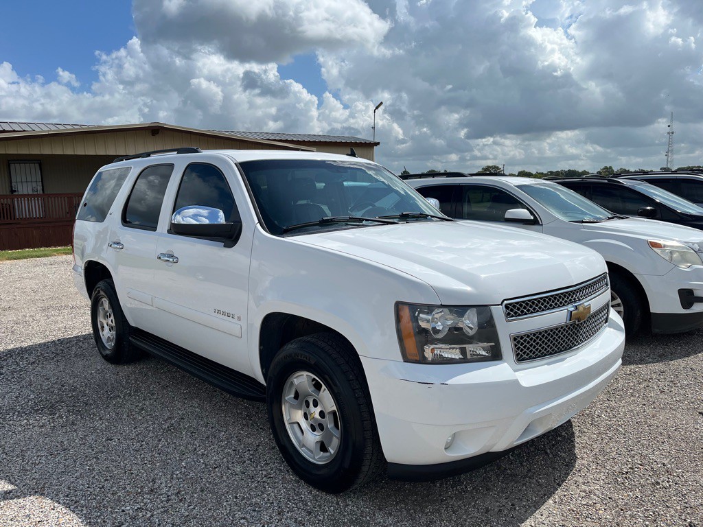 2007 Chevrolet Tahoe Image 2
