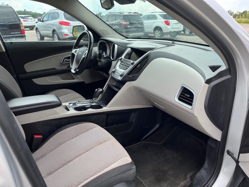 2017 Chevrolet Equinox Image 9