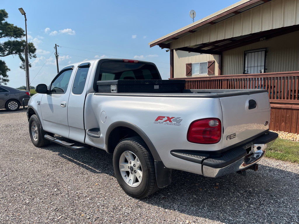 2002 Ford F-150 Image 4